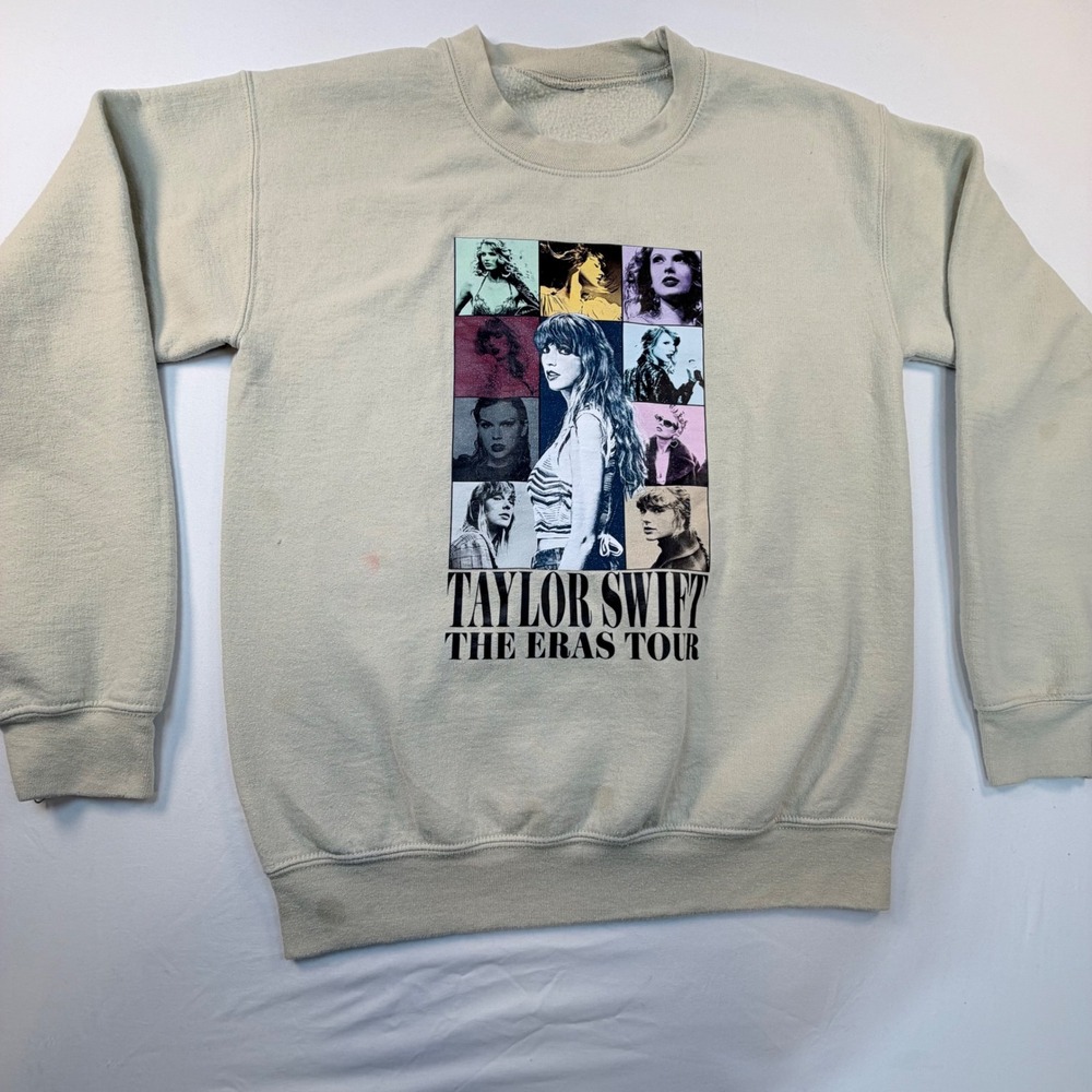 Taylor Swift The Eras Tour 2023 Crewneck Sweatshirt Beige Graphic Approx M